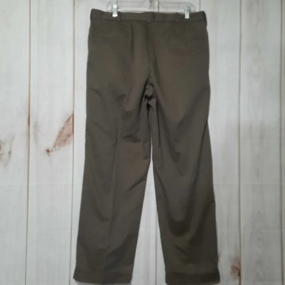 Brooks Brothers Advantage Chino Elliot Pleated Pants Men 36x30 Olive‎ Brown
